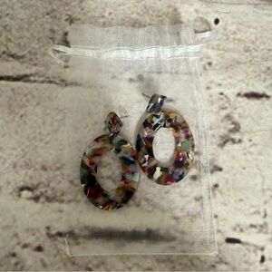 💰5/$20 Acrylic Resin Earrings